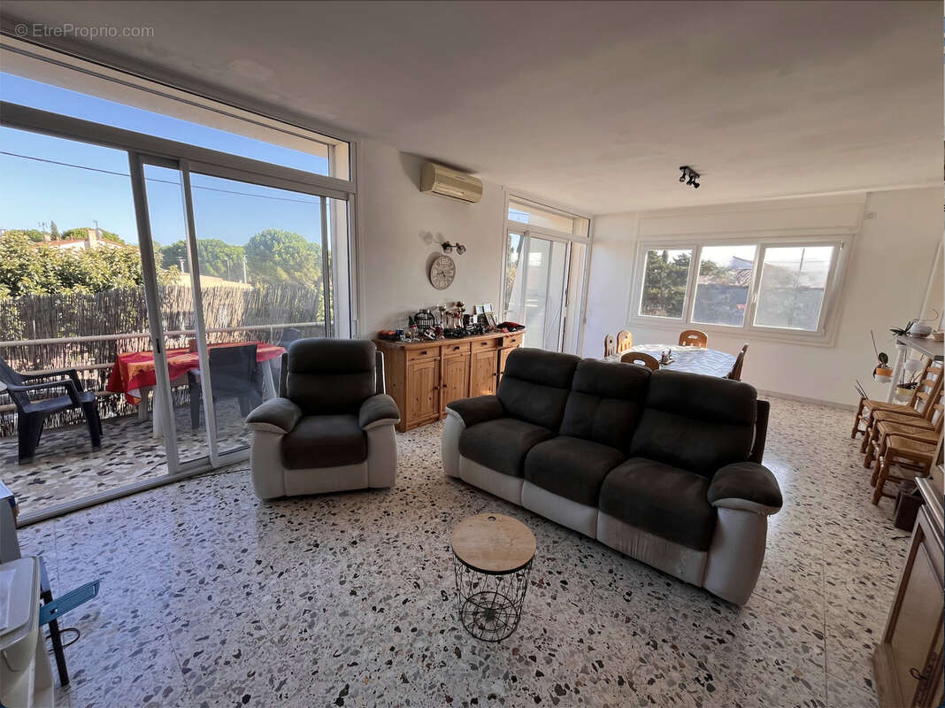 Maison à LEZIGNAN-CORBIERES