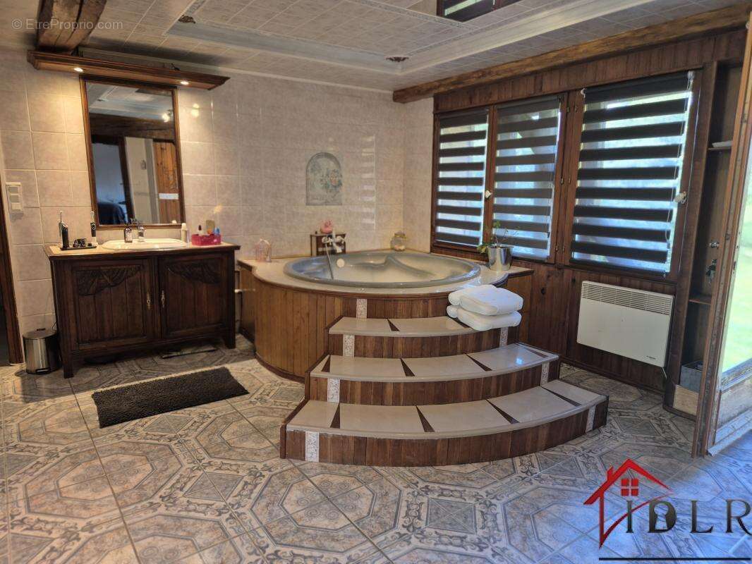 Maison à MONTIER-EN-DER