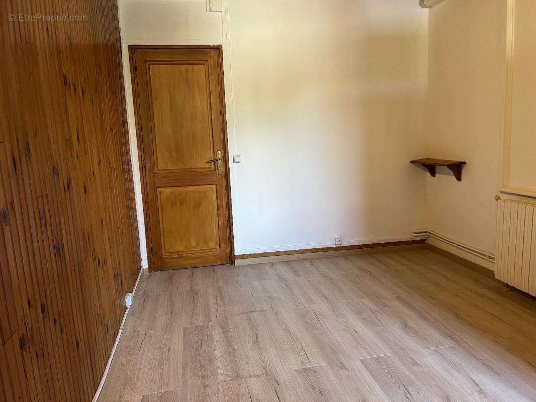 Maison à LE BLANC-MESNIL