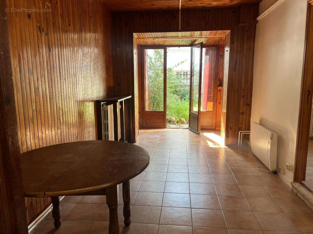 Maison à LE BLANC-MESNIL