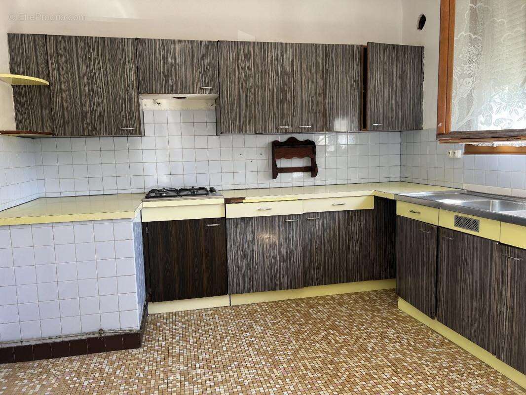 Maison à LE BLANC-MESNIL