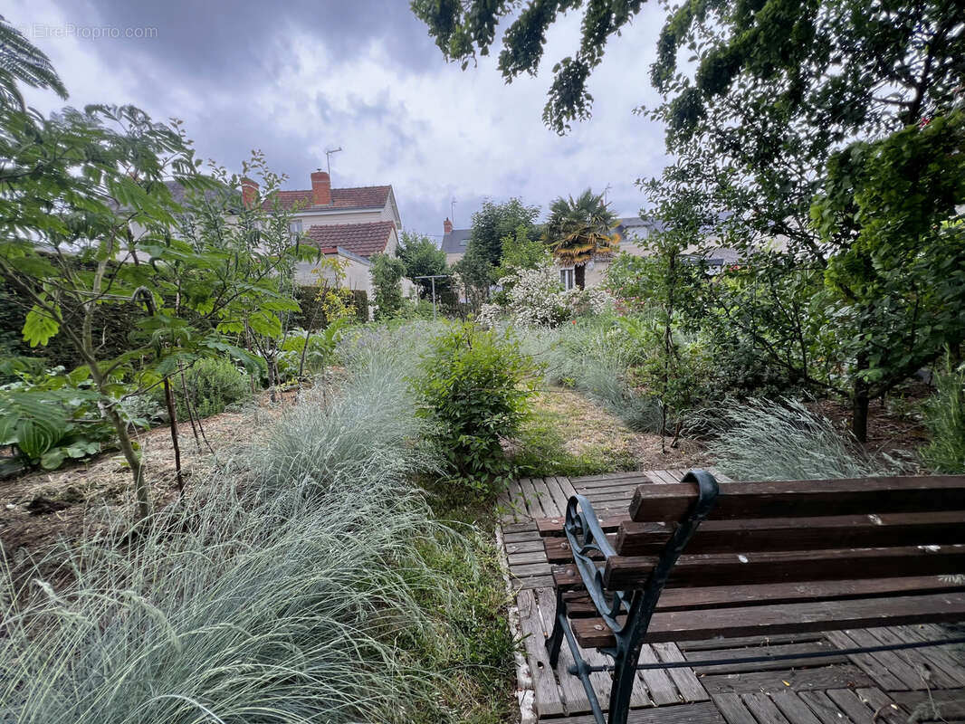 Maison à CHATELLERAULT