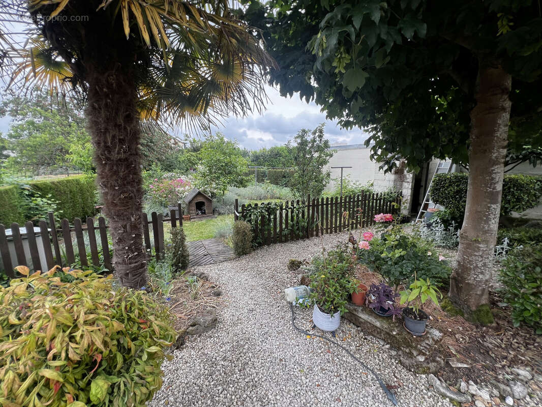 Maison à CHATELLERAULT