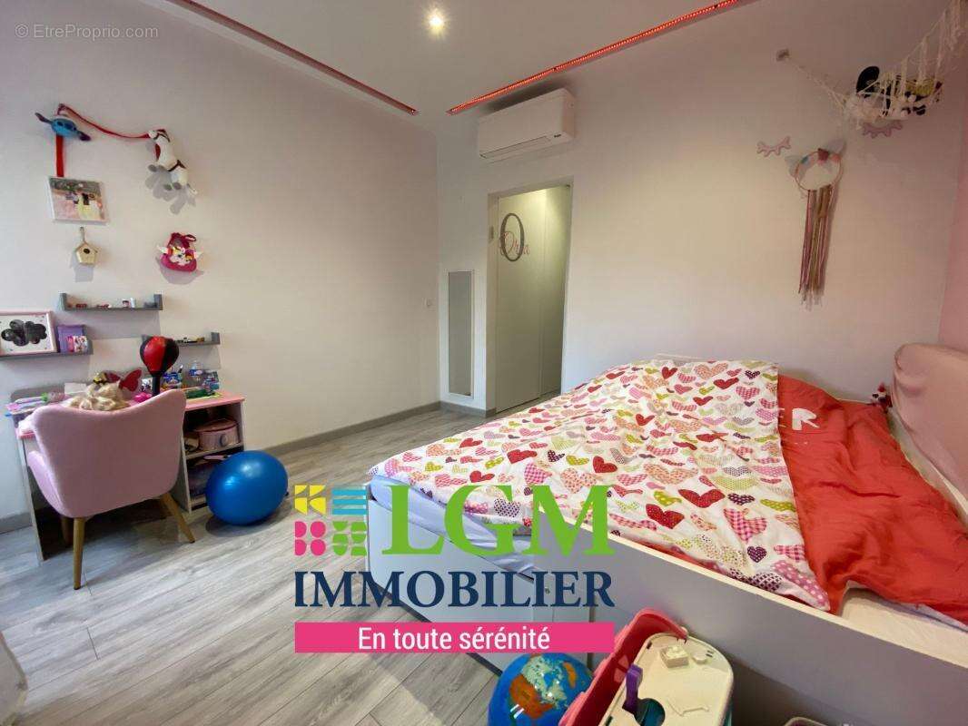 Appartement à SARCELLES