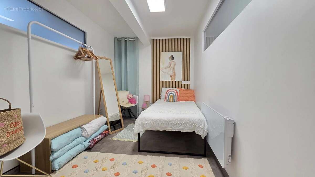 Maison à CHENS-SUR-LEMAN