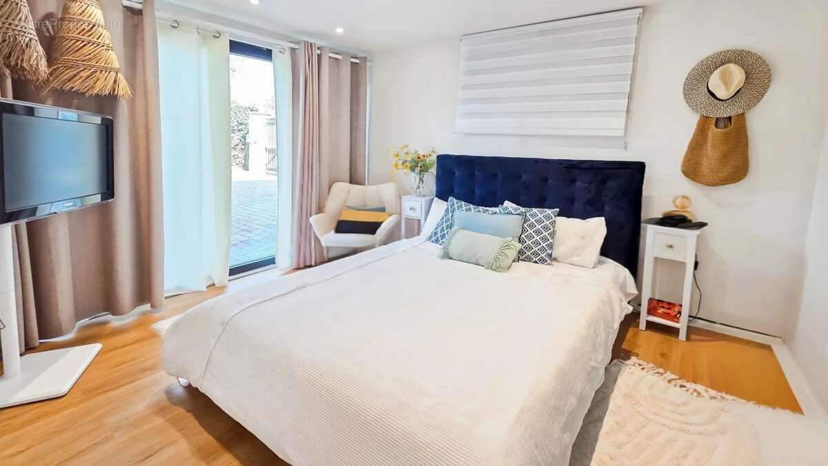 Maison à CHENS-SUR-LEMAN