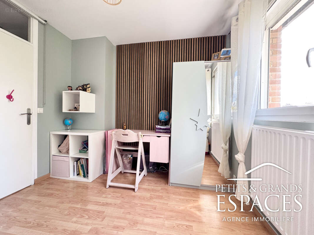 Maison à AULNOY-LEZ-VALENCIENNES