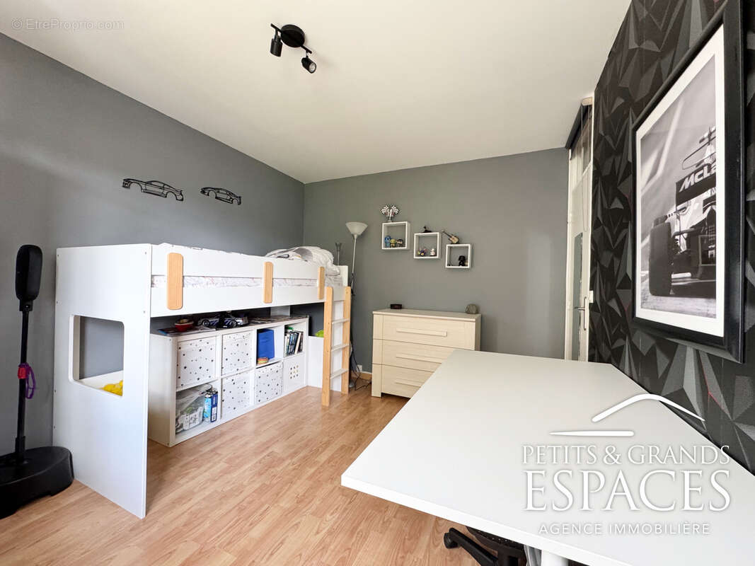 Maison à AULNOY-LEZ-VALENCIENNES