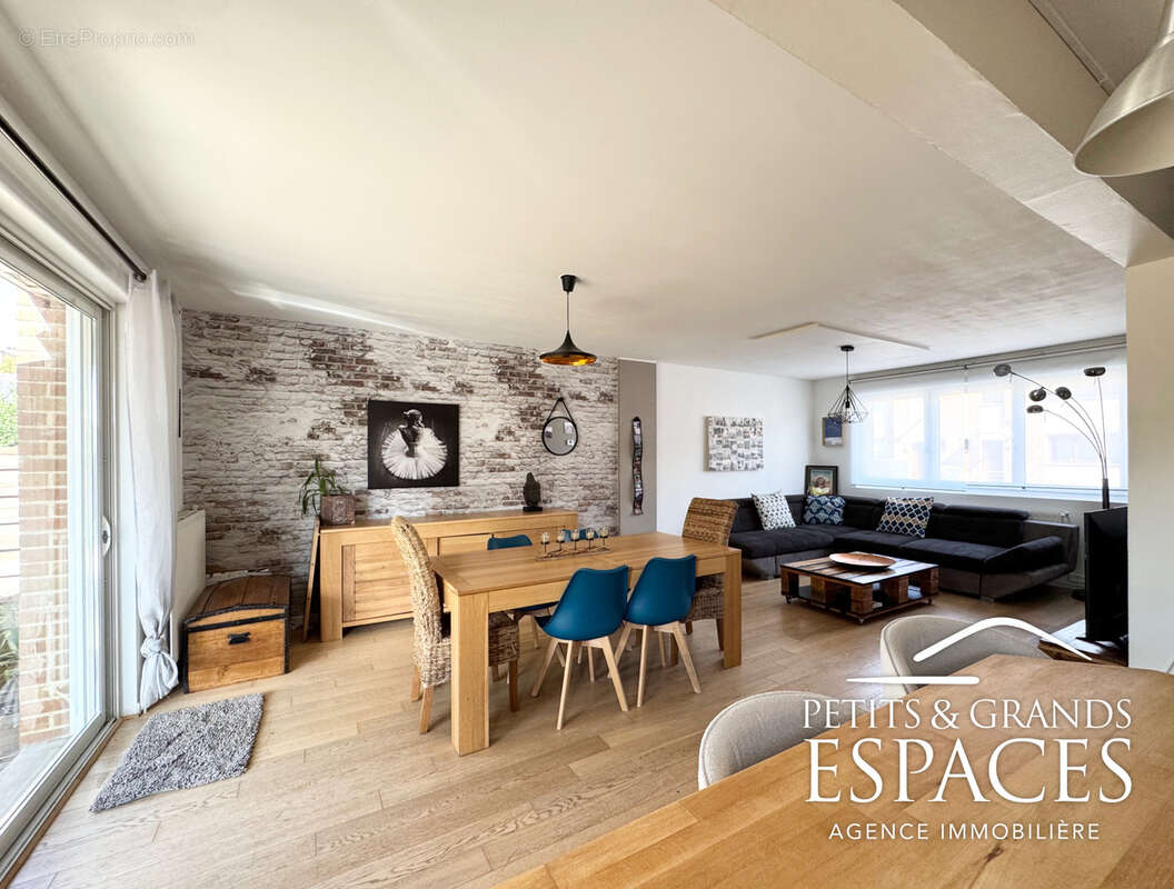 Maison à AULNOY-LEZ-VALENCIENNES