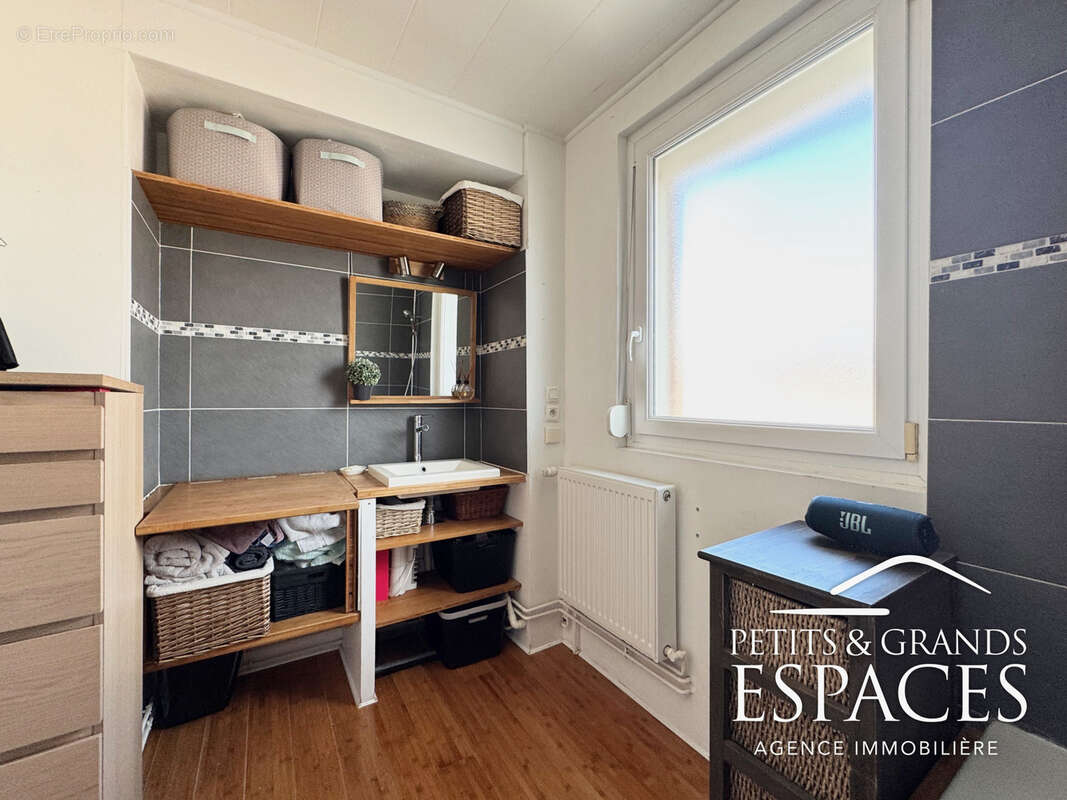 Maison à AULNOY-LEZ-VALENCIENNES