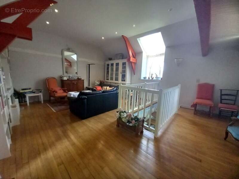 Maison à SAINTE-CROIX