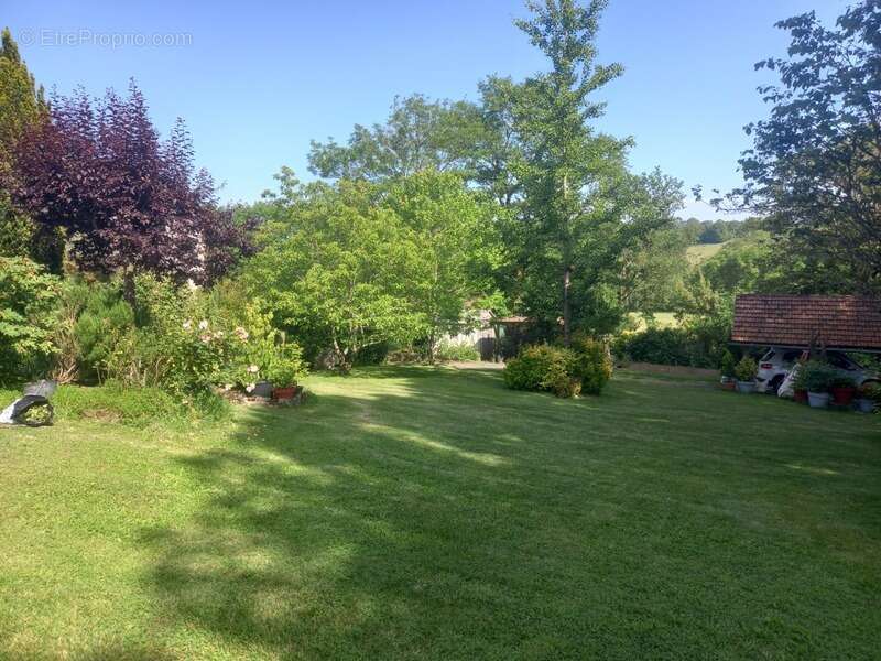 Maison à SAINTE-CROIX