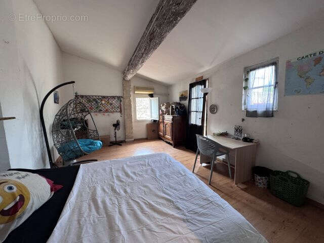 Maison à PEYROLLES-EN-PROVENCE