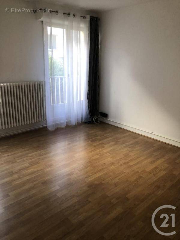 Appartement à COMPIEGNE