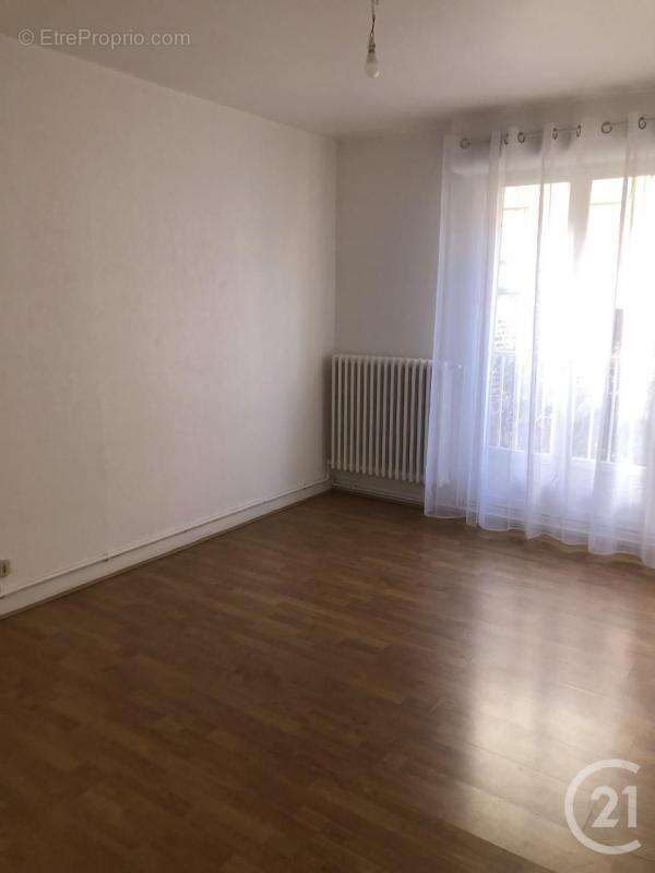 Appartement à COMPIEGNE
