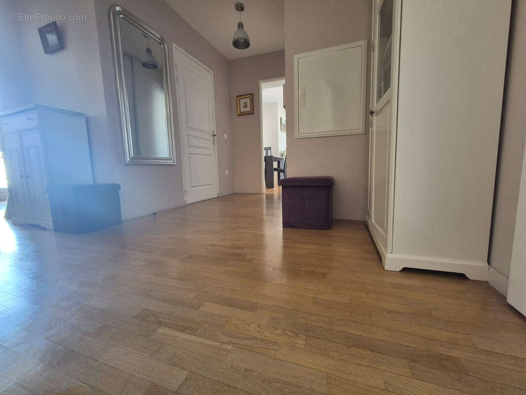 Appartement à BAGNEUX