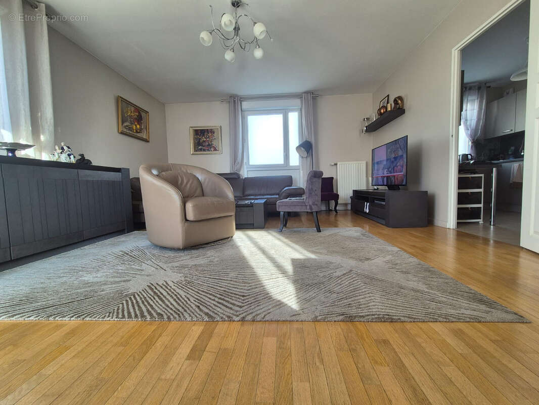 Appartement à BAGNEUX