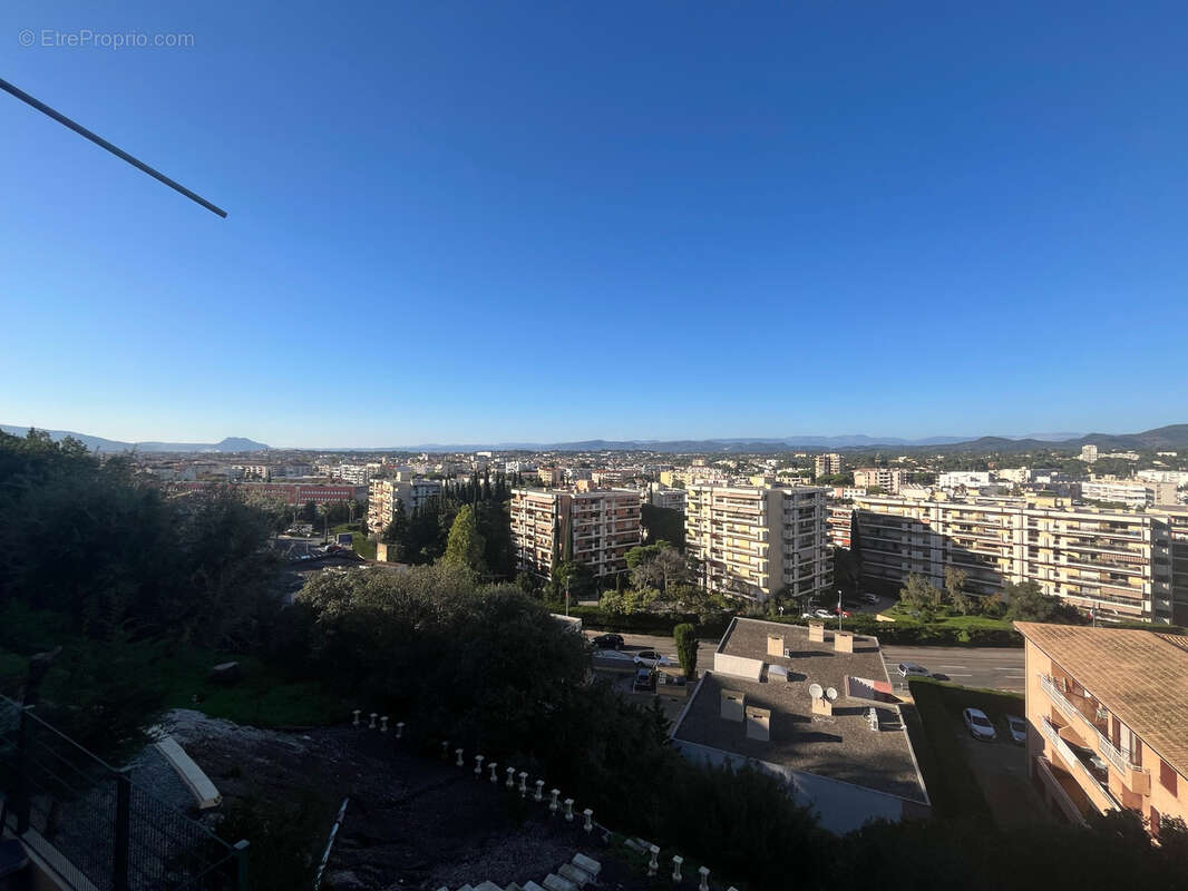 Appartement à SAINT-RAPHAEL