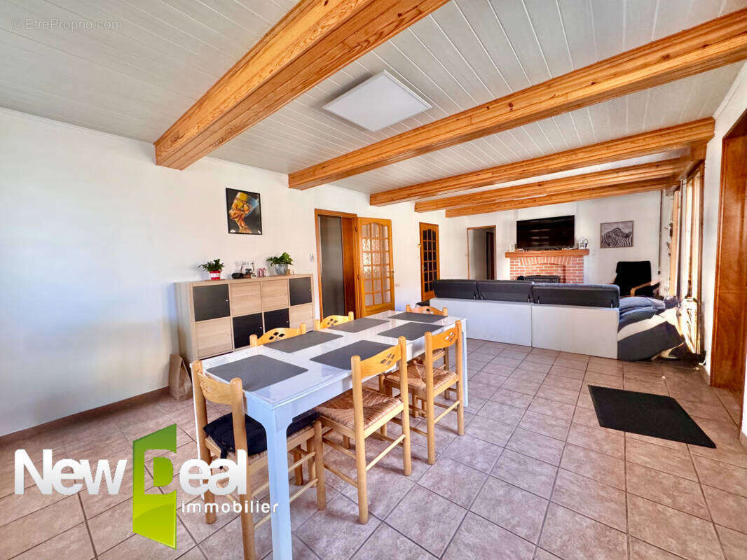 Maison à SAINT-AMAND-LES-EAUX