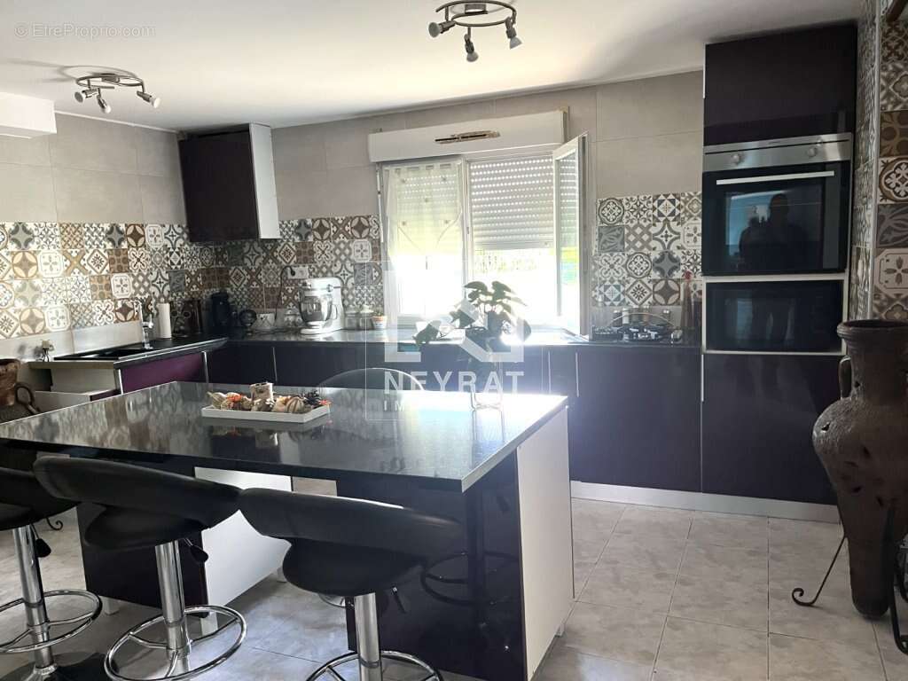 Maison à FARGES-LES-CHALON