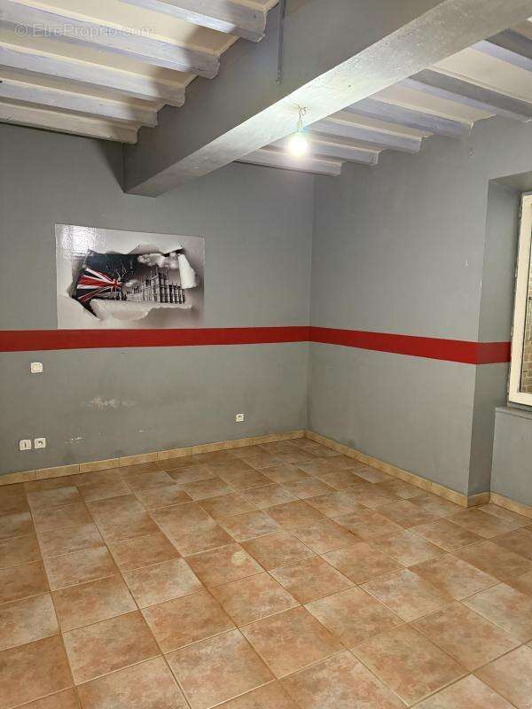 Maison à SALLES-SUR-L&#039;HERS