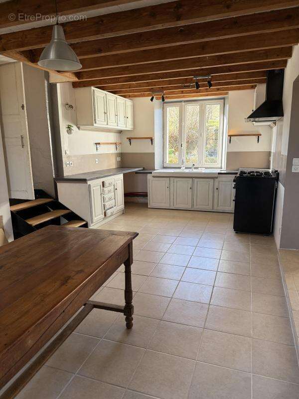 Maison à SALLES-SUR-L&#039;HERS