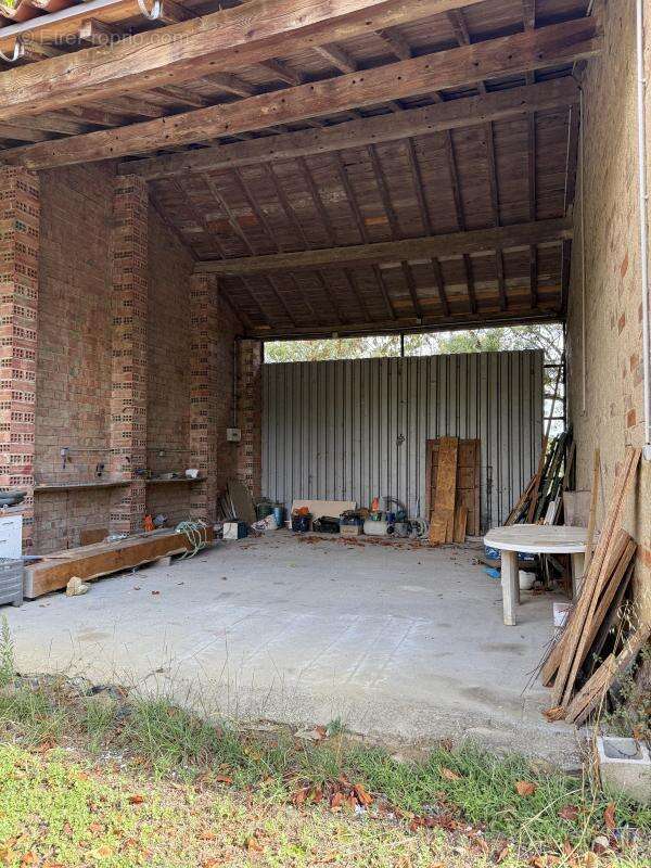 Maison à SALLES-SUR-L&#039;HERS