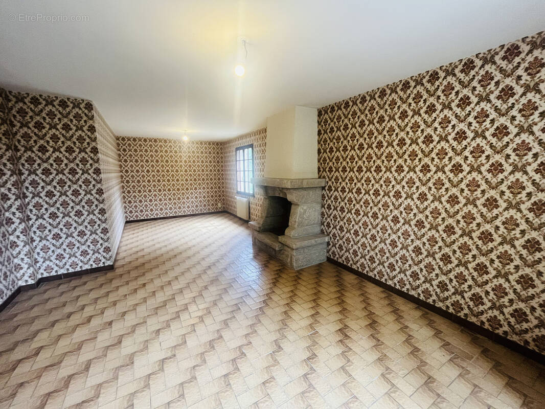 Maison à GUEMENE-PENFAO