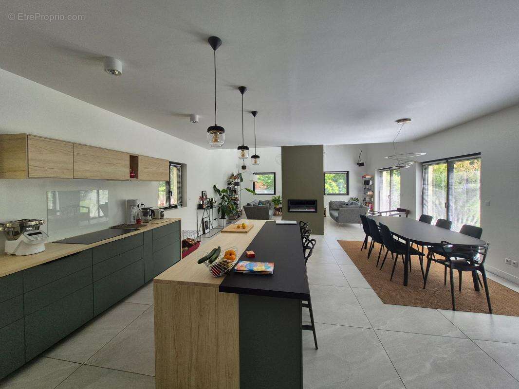 Maison à CHAMBOURCY