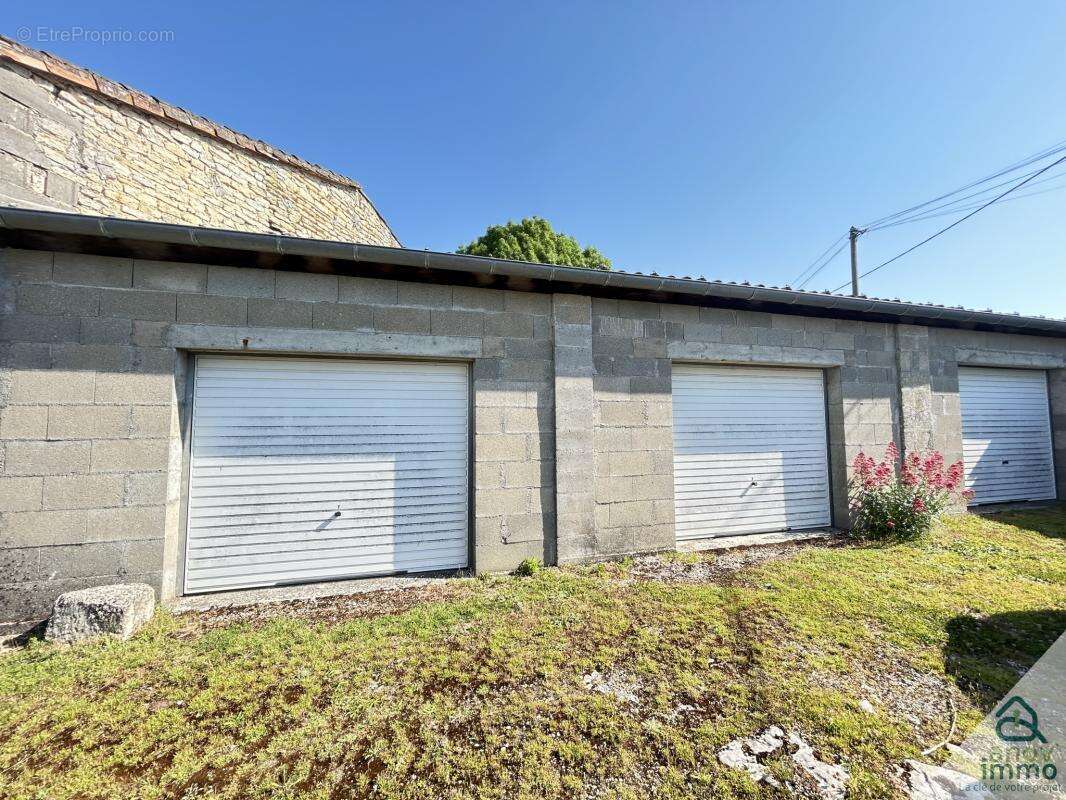 Appartement à SAINT-CYBARDEAUX