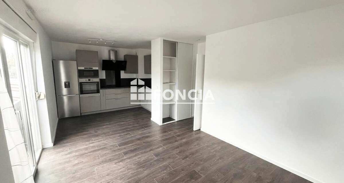 Appartement à BOURG-LA-REINE