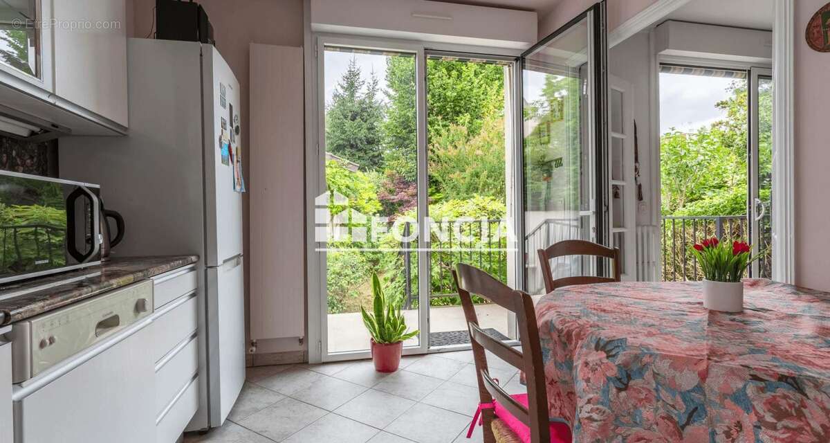 Maison à BOURG-LA-REINE