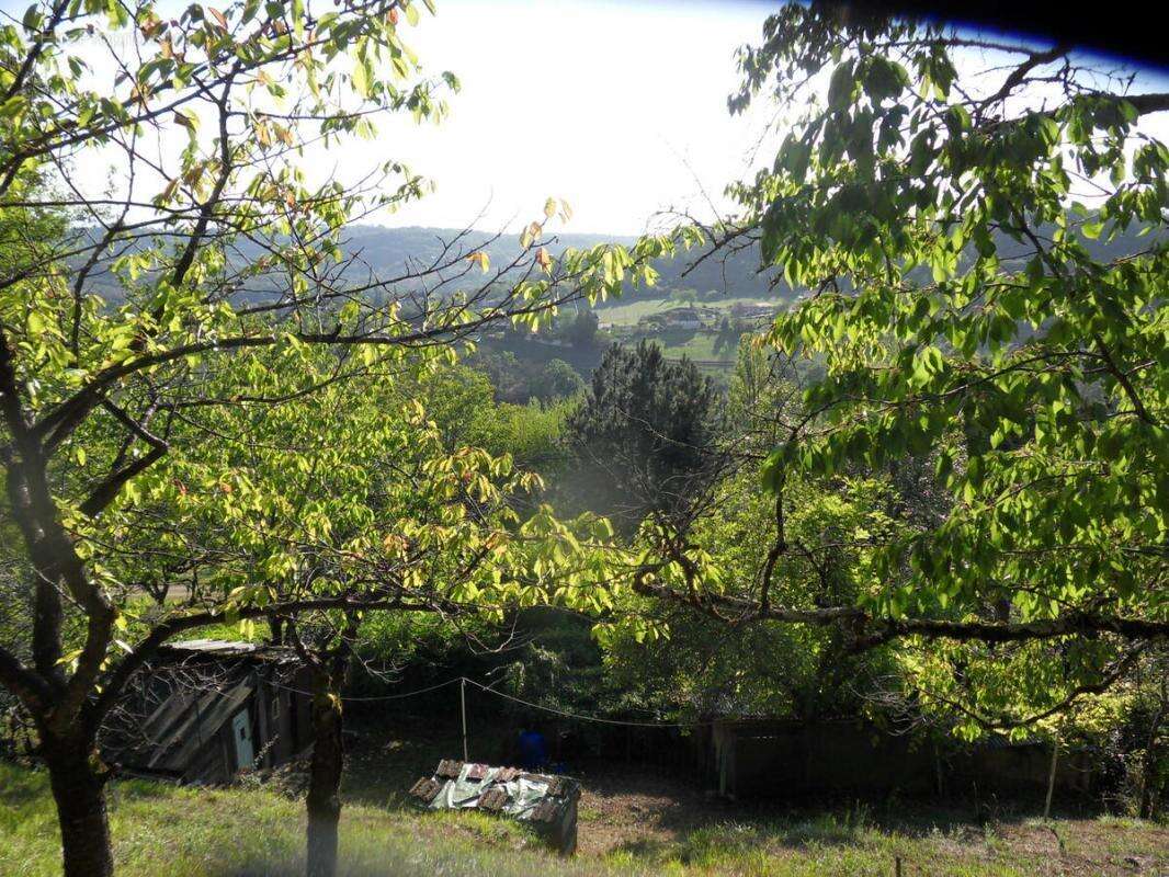 Maison à LE LARDIN-SAINT-LAZARE