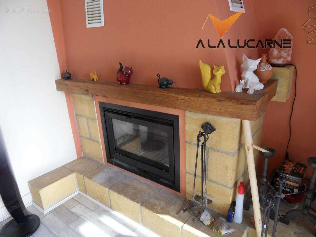 Maison à LE LARDIN-SAINT-LAZARE