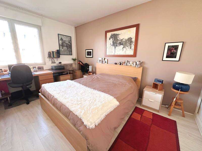 Appartement à PUTEAUX