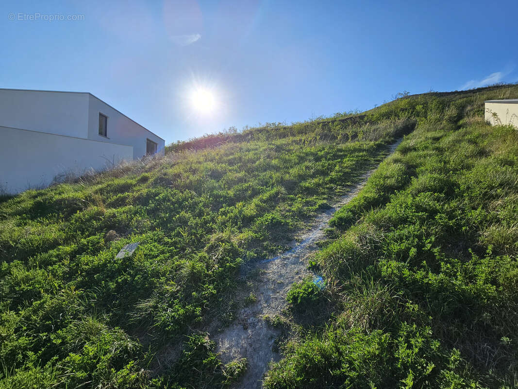 Terrain à CLERMONT-FERRAND
