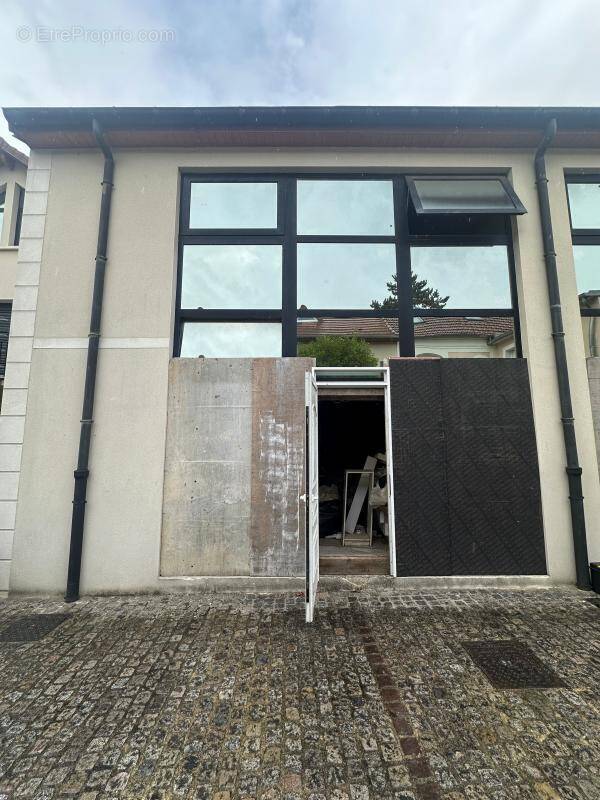 Appartement à SAINT-MAUR-DES-FOSSES