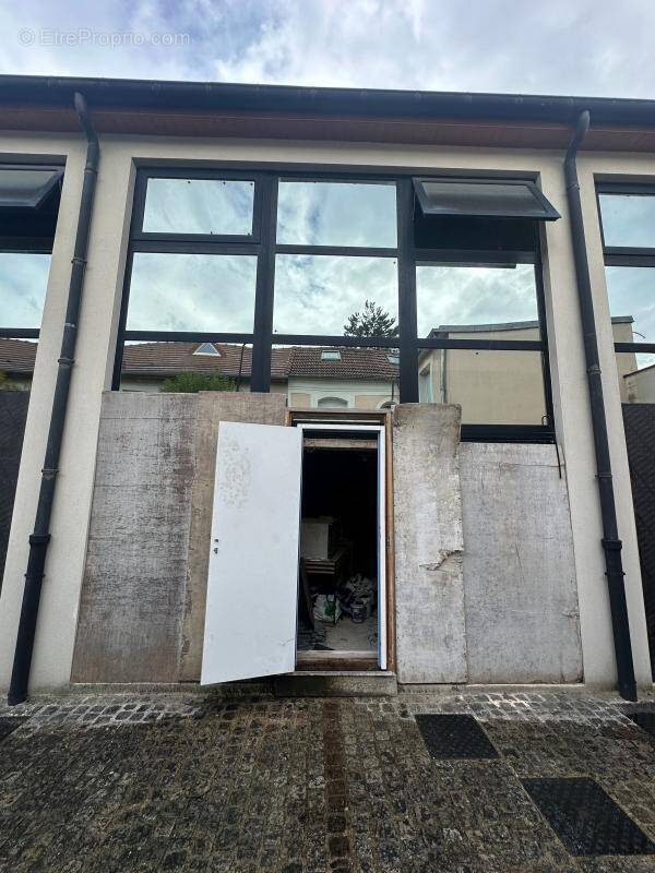 Appartement à SAINT-MAUR-DES-FOSSES