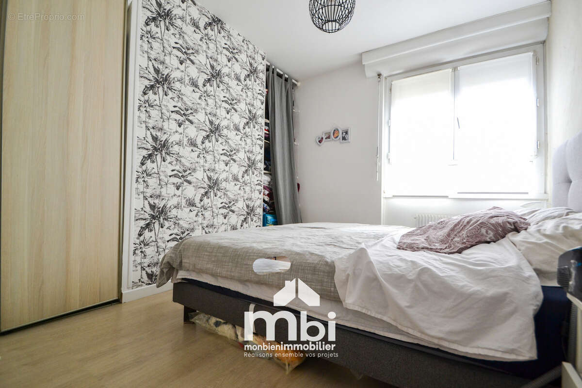 Appartement à SURVILLIERS