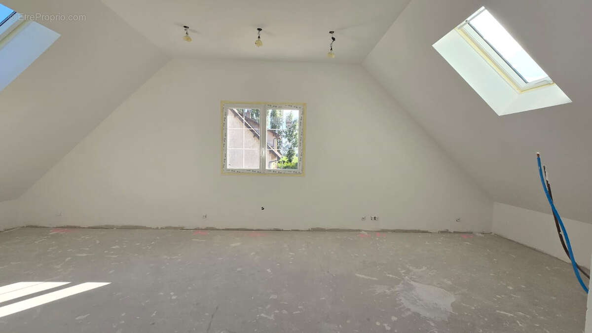 Appartement à LIMOURS