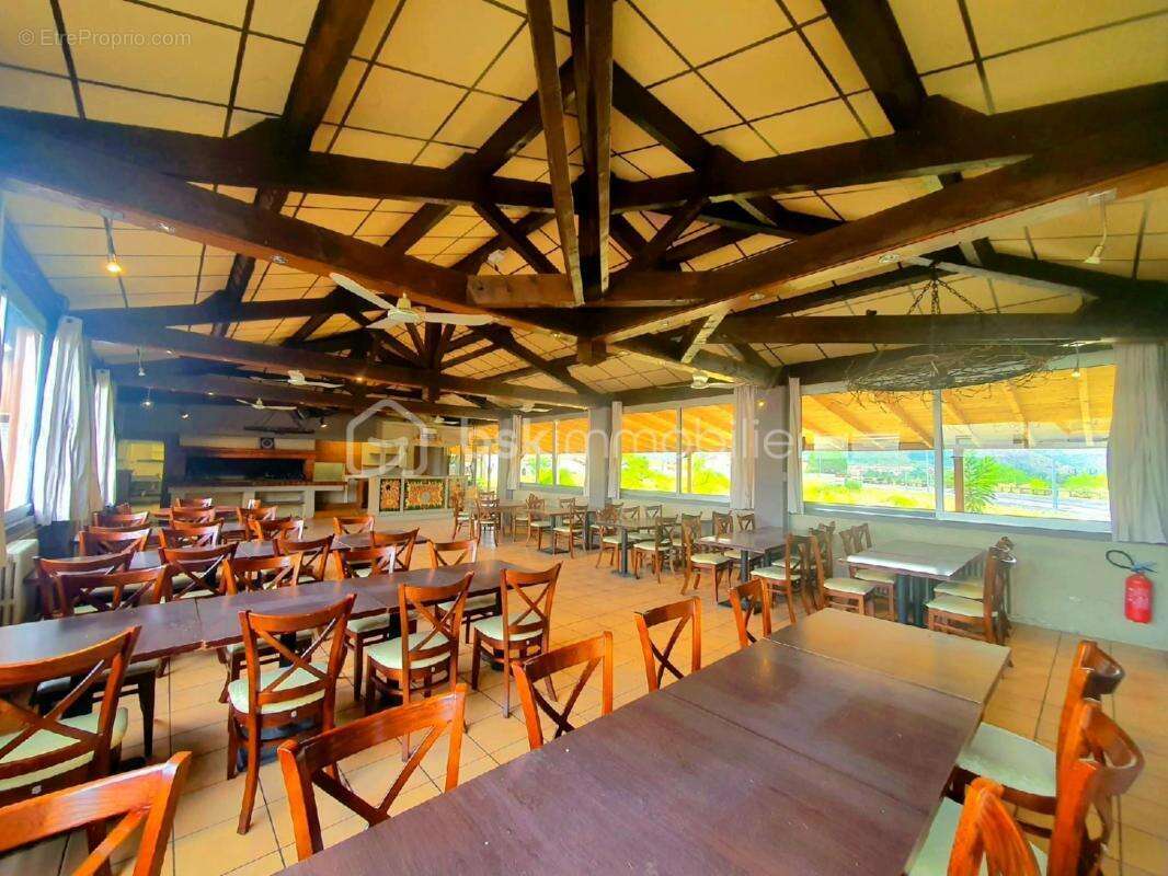 Commerce à TAUTAVEL