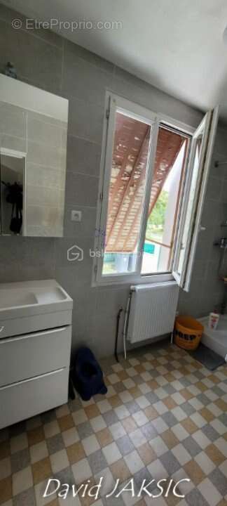 Maison à MONTEREAU-FAULT-YONNE