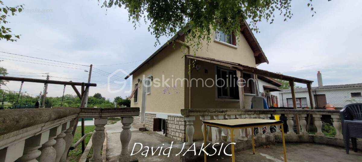 Maison à MONTEREAU-FAULT-YONNE