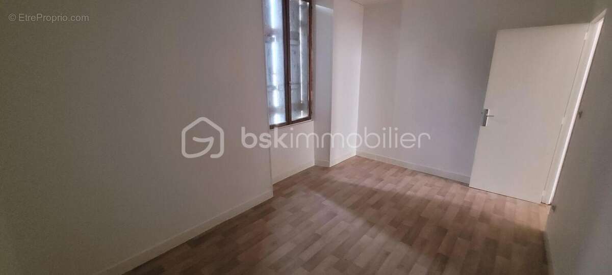 Appartement à MONTEREAU-FAULT-YONNE