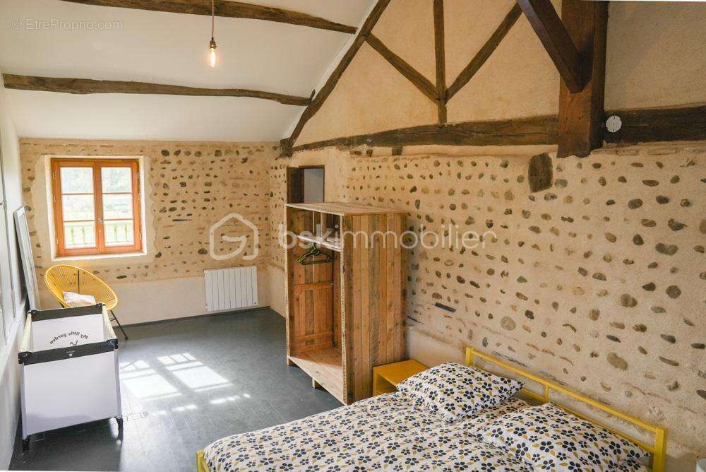 Maison à SAINT-SEVER-DE-RUSTAN