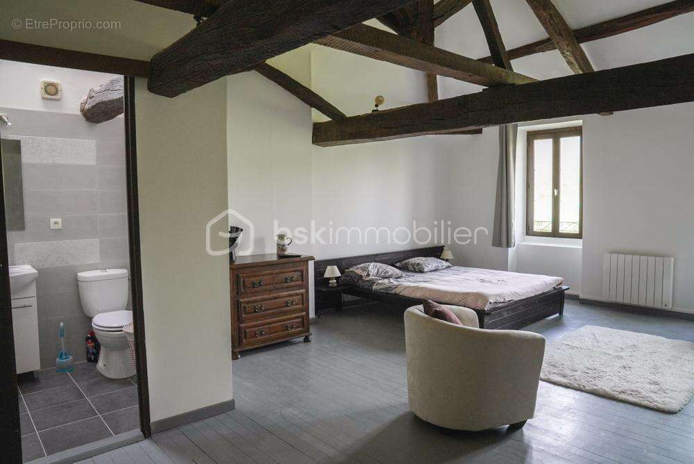 Maison à SAINT-SEVER-DE-RUSTAN