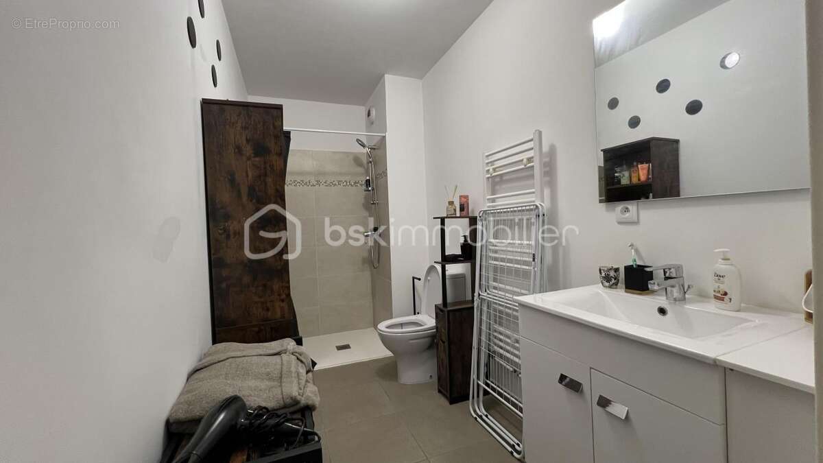 Appartement à MAISONS-ALFORT