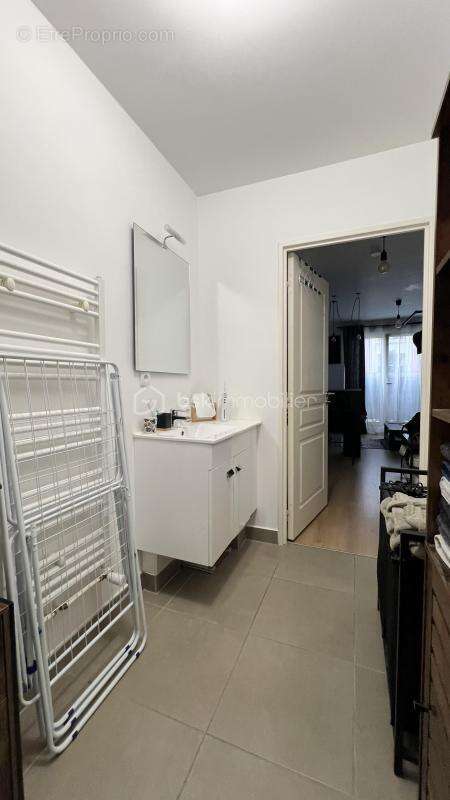 Appartement à MAISONS-ALFORT