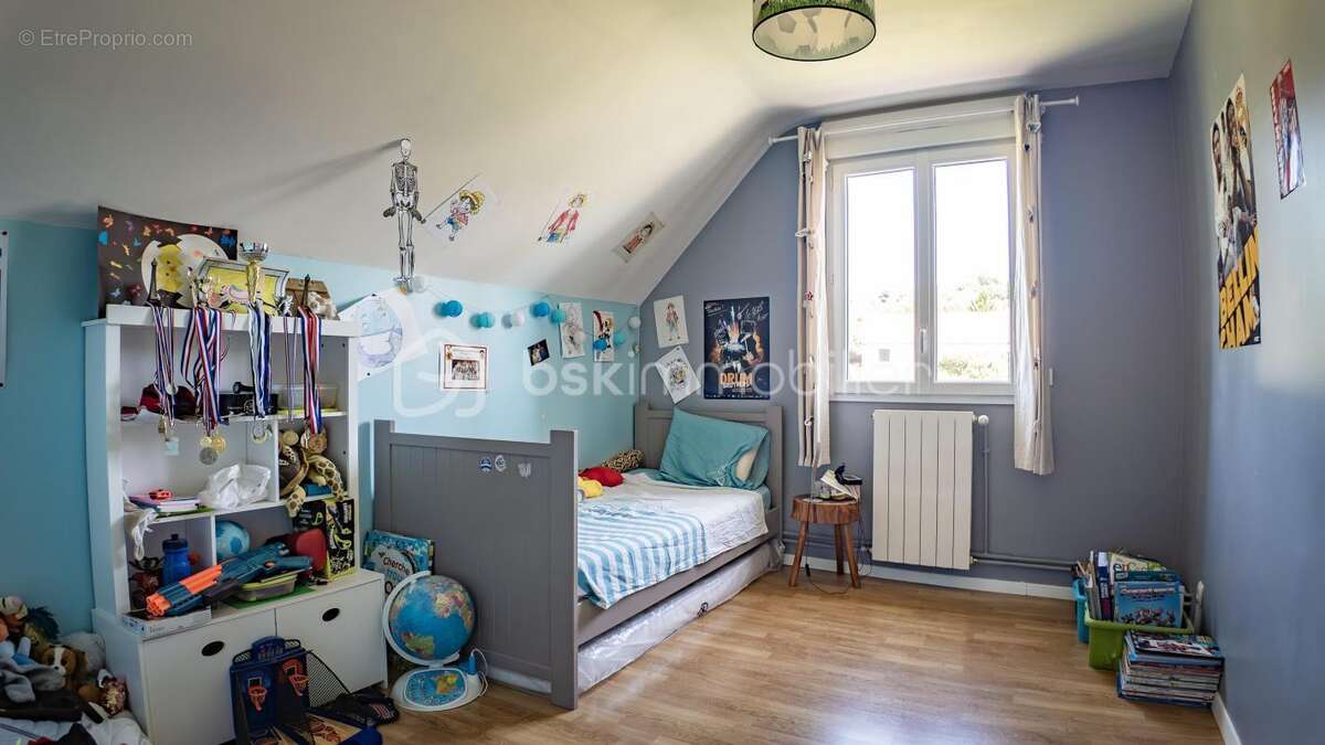 Maison à VARENNES-VAUZELLES