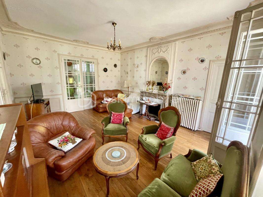 Maison à CHAUMONT-EN-VEXIN